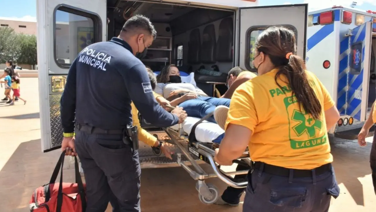 Participarán ambulancias en el macrosimulacro. (Fotografía: Gobierno de Torreón)