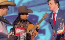 Drake Bell realiza una versión norteña del intro de Drake & Josh