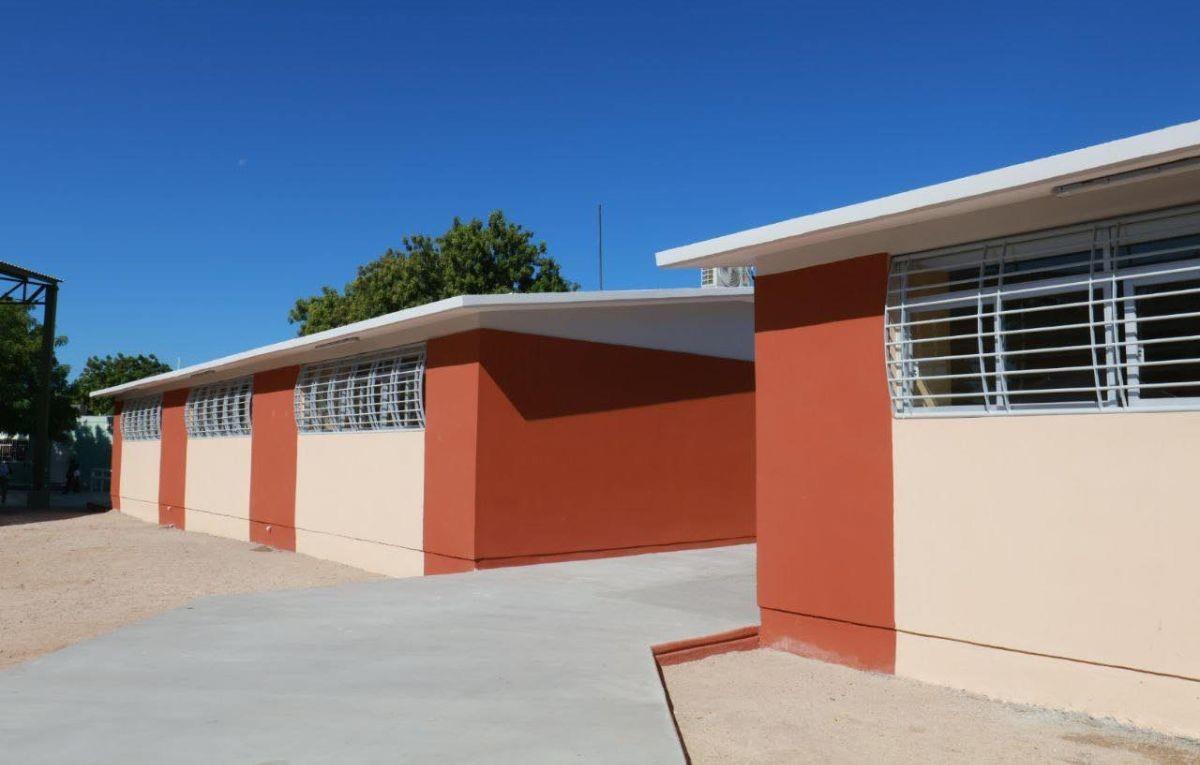 Fueron inauguradas nueva aulas en primaria de La Paz. Fotos: Gobierno del Estado