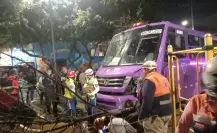 Camión de Ruta 111 arrolla a dos personas en Coyoacán