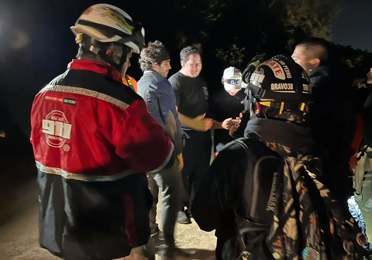 Rescatan a jóvenes extraviados en la Sierra Madre, en San Pedro