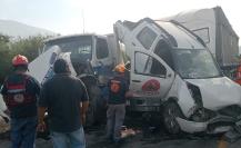 Accidente múltiple de tráileres deja 5 lesionados en Libramiento Noroeste