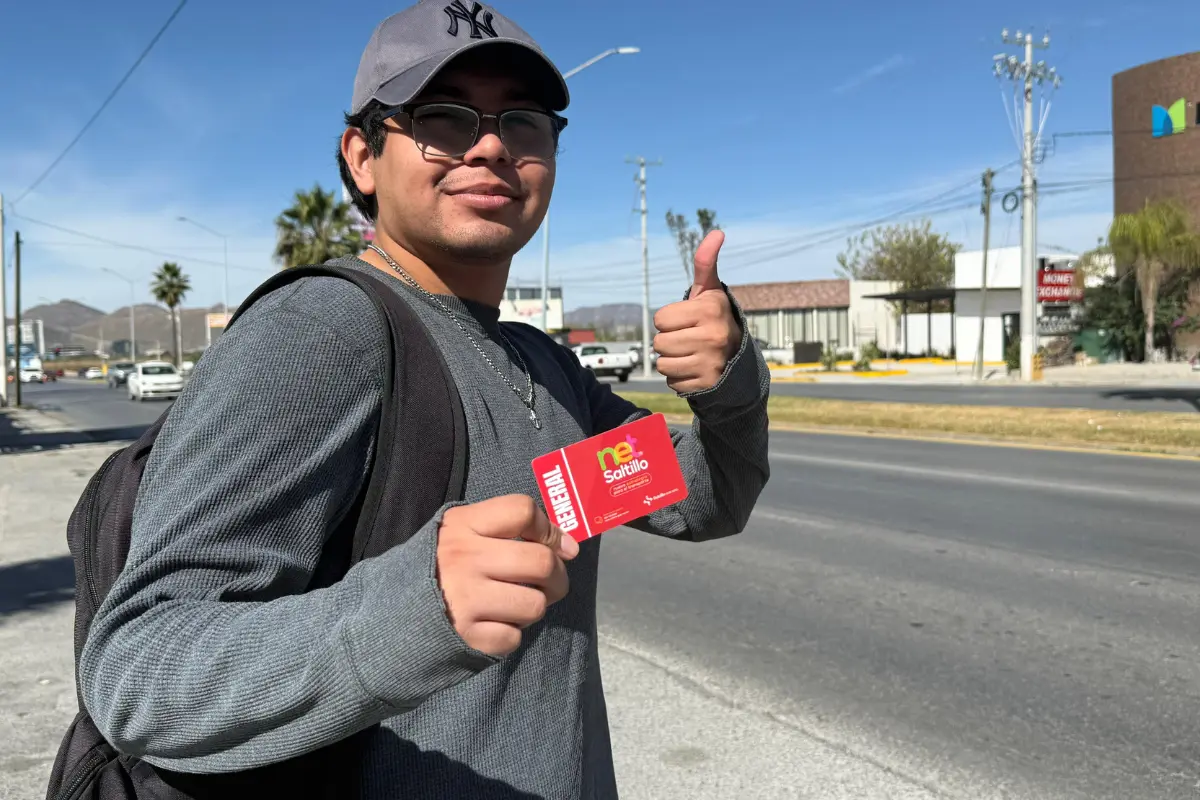 Para facilitar el proceso, se han habilitado varios módulos de credencialización en Saltillo/ Foto: Soledad Galván