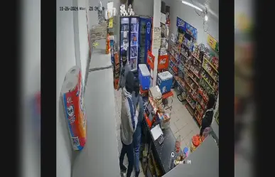 Terror en Apodaca: Encapuchados asaltan en pequeña tienda de abarrotes, luego huyen corriendo