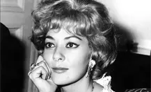 Silvia Pinal dice adiós, pero su legado sigue brillando en este Teatro de la CDMX Silvia Pinal dice adiós, pero su legado sigue brillando en este Teatro de la CDMX