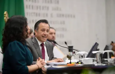 Se va Cuitláhuac de Veracruz; así fue el último día entre diputados de oposición