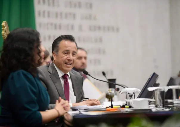 Se va Cuitláhuac de Veracruz; así fue el último día entre diputados de oposición