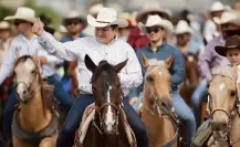 Feria Xmatkuil 2024: Gobernador participa en la cabalgata del 50 aniversario
