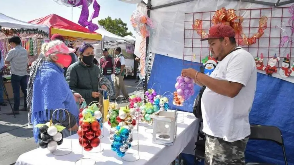 ¡Llega la magia navideña a Neza! No te pierdas la Feria de la Piñata y artículos decembrinos