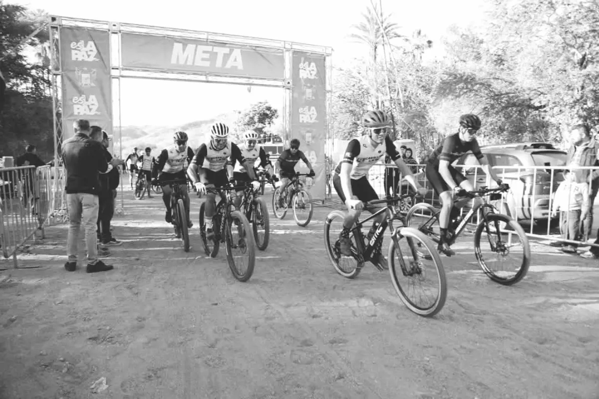 Ciclistas. Foto: Noticias Los Cabos Primero