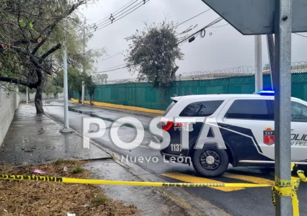 Criminales asesinan a hombre en estacionamiento de San Pedro Garza García