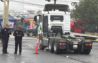 Fatal tragedia en Apodaca: mujer muere arrollada por tráiler (VIDEO)