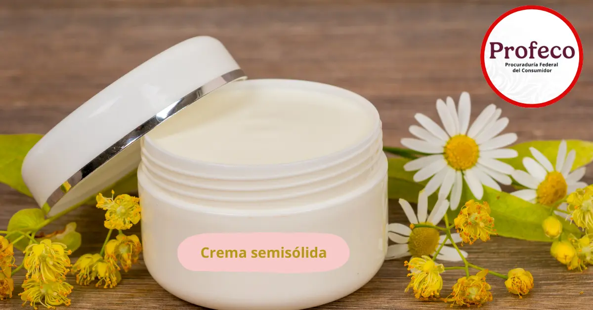 Si elaboras tu propia crema corporal gastarás solo 45 pesos, según la Profeco. Foto: Canva/Profeco