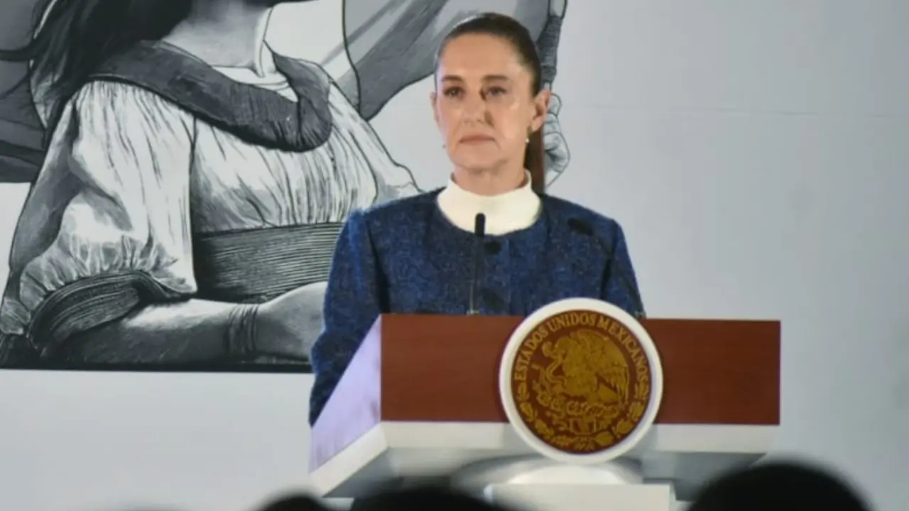 Presidenta Claudia Sheinbaum, conferencia de prensa 6 de diciembre.  Créditos: POSTA México/Enrique Pérez.