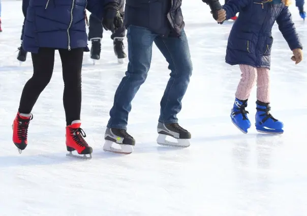 Apodaca celebra la Navidad 2024 con pista de hielo gratuita para toda la familia