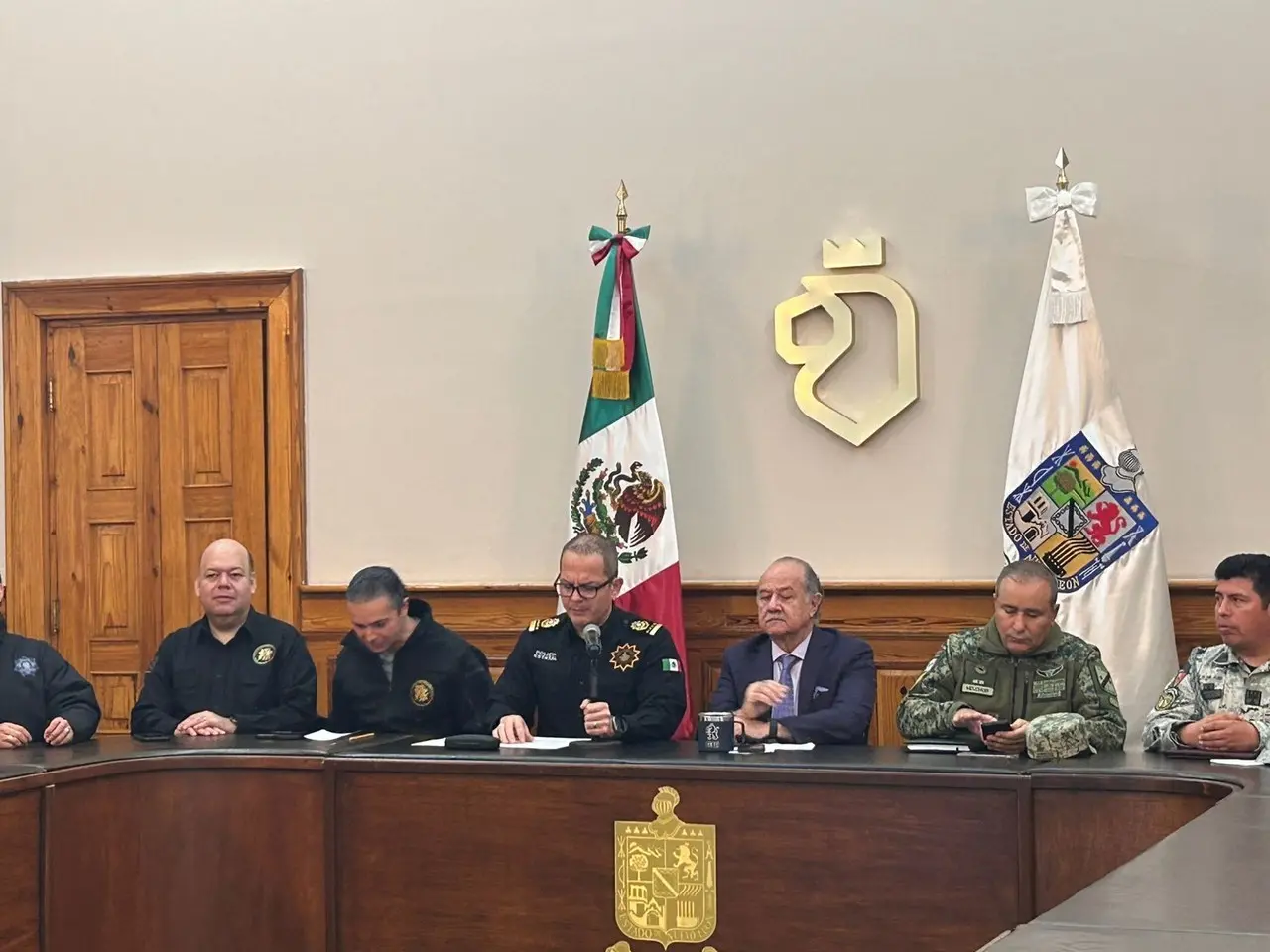 El anuncio fue realizado por Gerardo Escamilla, Secretario de Fuerza Civil, tras una reunión de la Mesa de Seguridad encabezada por el Secretario General de Gobierno, Javier Navarro. Foto: Rosy Sandoval.