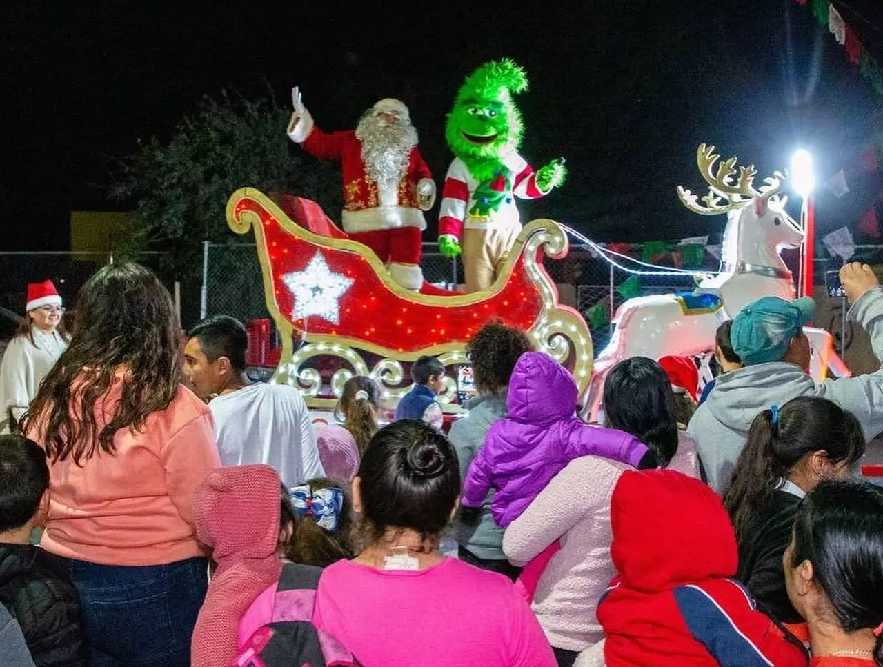 Durante la primera jornada, vecinos de Ojasé, Nuevo Mamulique, Mamulique y Rancho Nuevo disfrutaron de esta experiencia llena de espíritu navideño. Foto: Facebook Salinas Victoria.