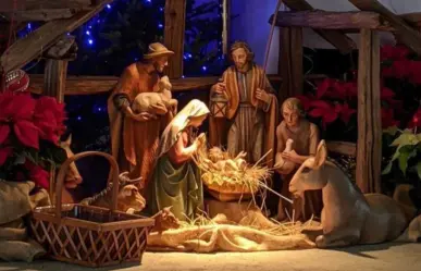 ¿Por qué se coloca el nacimiento debajo del árbol de Navidad? Descubre su origen y significado