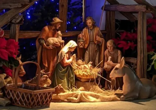 ¿Por qué se coloca el nacimiento debajo del árbol de Navidad? Descubre su origen y significado