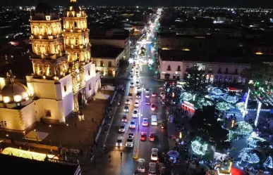 Así se ve el Alumbrado Navideño 2024 desde el aire en la Plaza de Armas