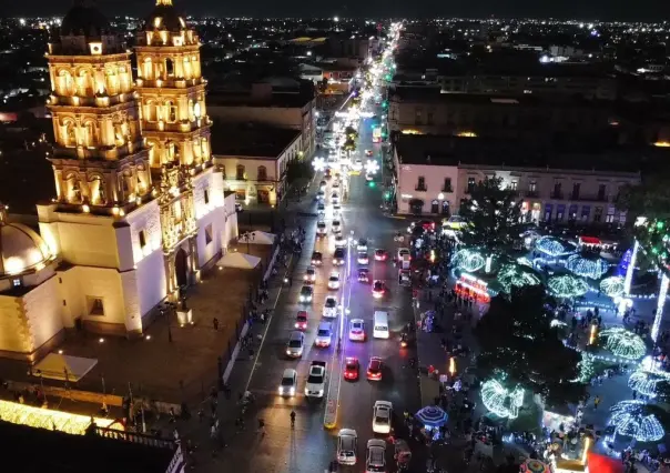 Así se ve el Alumbrado Navideño 2024 desde el aire en la Plaza de Armas