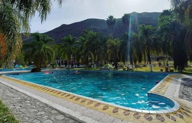 Este balneario de Mezquital está a 40 minutos de Durango y tiene aguas termales
