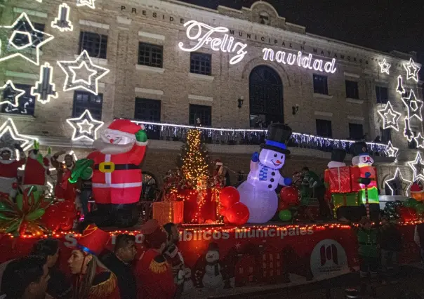 Así se vivió el encendido del pino y desfile Navideño 2024 en Matamoros