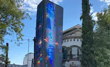 ¿Tótem luminoso en Masaryk? Vecinos piden detener publicidad que afecta patrimonio cultural