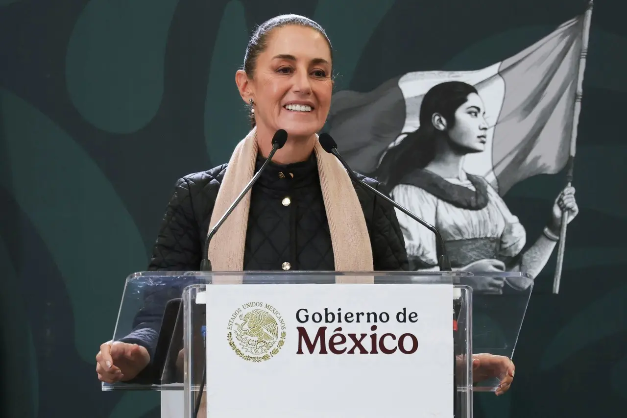 Desde Nuevo Laredo, la presidenta Claudia Sheinbaum afirmó que el Tratado entre México, Estados Unidos y Canadá (T-MEC) es clave para enfrentar la competencia global con China. Foto: Gobierno de México