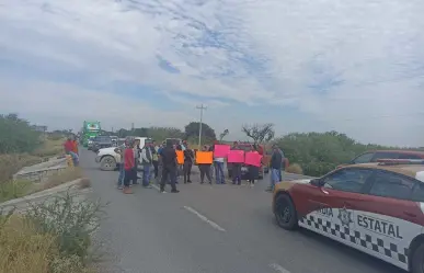 Agricultores de San Fernando: Cierran la carretera Victoria-Reynosa por protesta