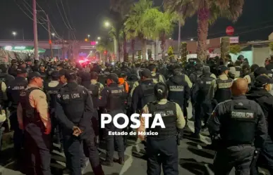 Enfrentamiento entre policías y pobladores de Tonanitla (VIDEO)