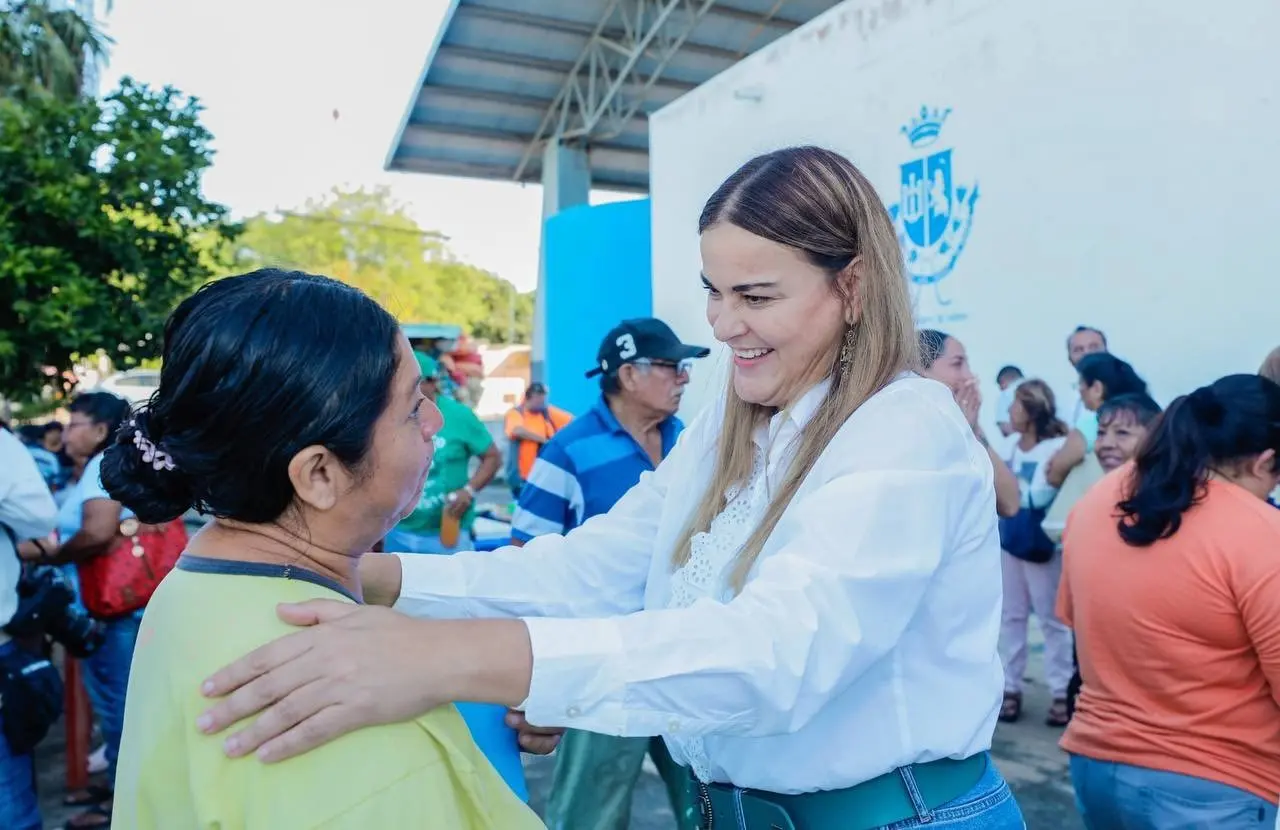 ¿Cuál es el objetivo de trabajar en beneficio de las mujeres?. Foto: @CeciliaPatronL