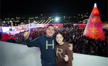 García enciende el espíritu navideño con su gran Pino y Villa Navideña (VIDEO)