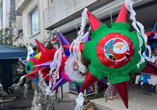 Navidad 2024: Elaboran piñatas para vender y estas son las más buscadas