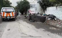 Indigentes queman basura en Guadalupe, movilizan a las autoridades