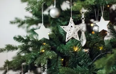 DIY navideño: así puedes poner un arbolito en la pared si tienes poco espacio