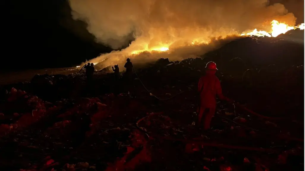 Incendio en basurero de Migriño: advierten sobre riesgos por humo tóxico