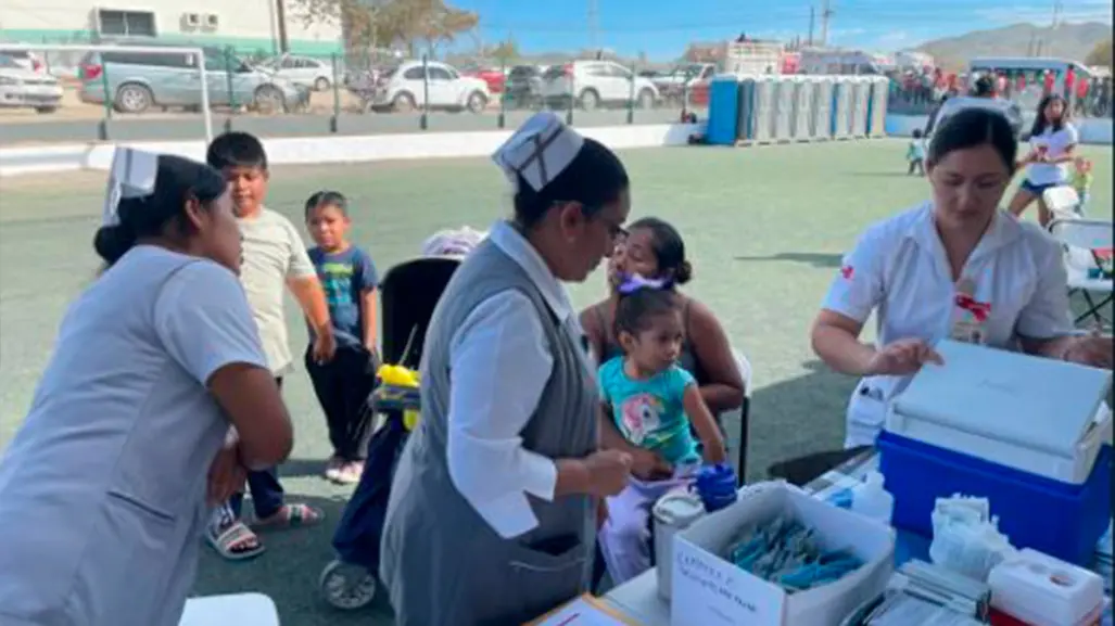 ISSSTE Los Cabos refuerza vacunación contra enfermedades respiratorias en invierno