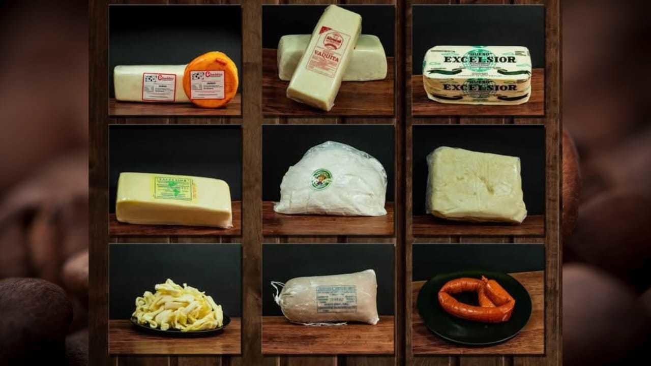 Aquí venden queso, salchichón y pan menonita, en la ciudad de Durango