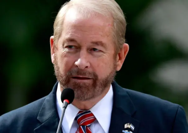 ¿Quién es Ron Johnson, próximo embajador de EEUU en México, ex militar y ex trabajador de la CIA?