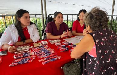 Feria de la Salud en la Plaza Grande de Mérida: Concientización sobre VIH/SIDA