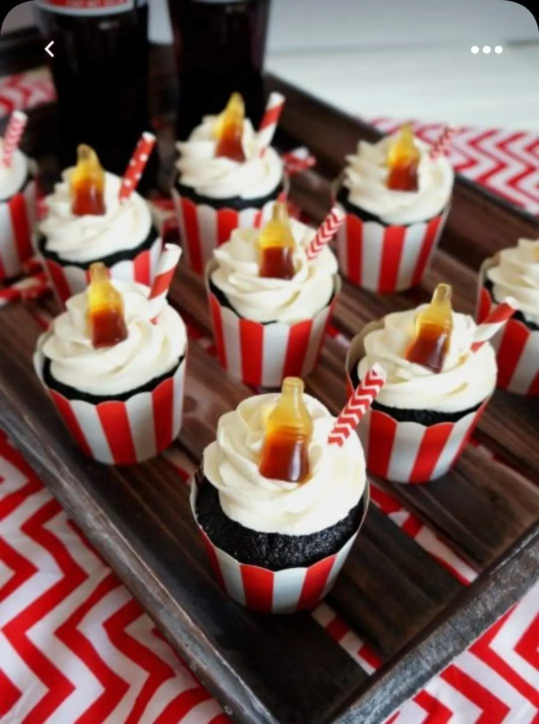Cupcake Coca Cola. Foto: Redes Sociales