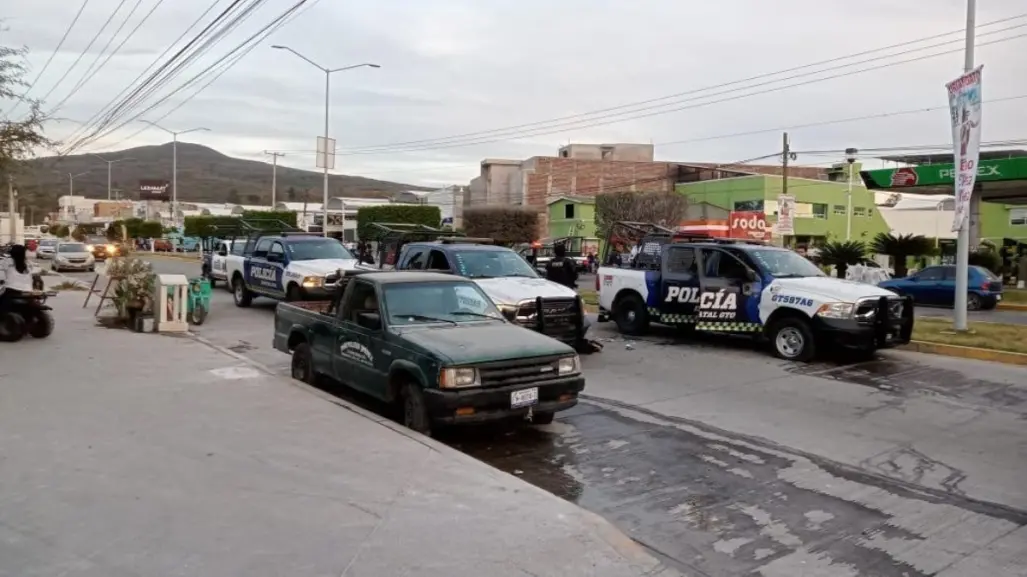 Ejecutan a cuatro policías estatales en Uriangato, Guanajuato; hay 2 heridos más