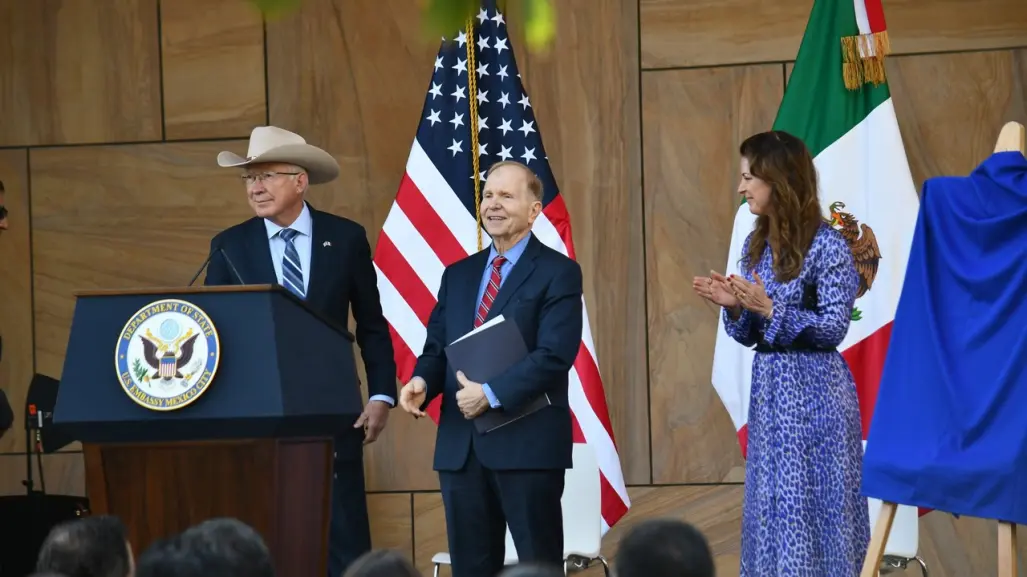 Estados Unidos inaugura nueva embajada de mil millones de dólares en México