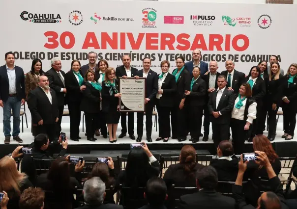 Manolo Jiménez destaca logros y futuro del Cecyte Coahuila en su 30 aniversario