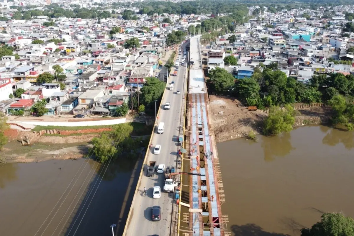 Puente Grijalva II’ Foto: Armando de la Rosa