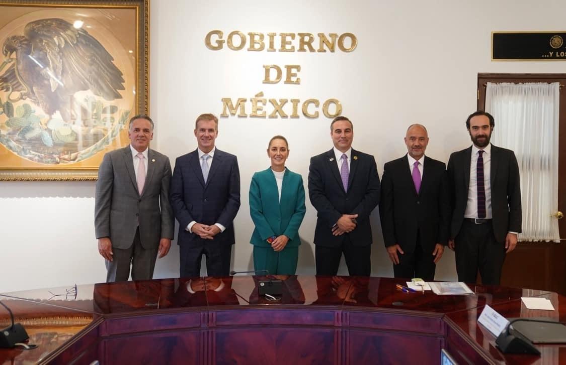 La presidenta Claudia Sheinbaum asistió a la inauguración del nuevo puente ferroviario internacional que conecta Nuevo Laredo, Tamaulipas, con Laredo, Texas. Foto: Redes sociales
