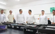 La UADY recibe donación de Intel para su Laboratorio de Robótica e Industria 4.0