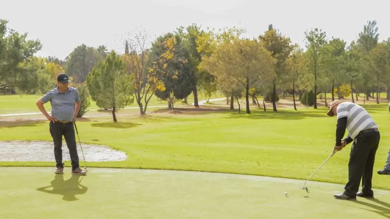 Conoce el precio para formar parte y acceder a las instalaciones del campo de golf en Durango a 10 minutos del Centro Histórico.  Foto: Facebook/ Club Campestre Durango.