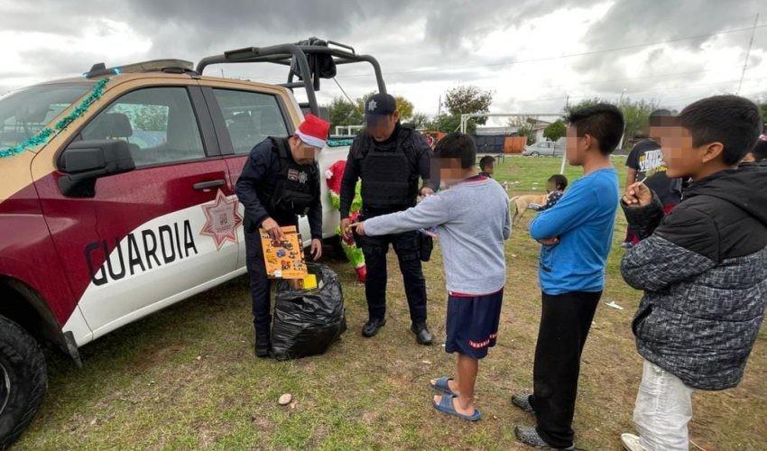 Entrega de Juguetes Guarda Estatal. Foto: Gobierno del Estado